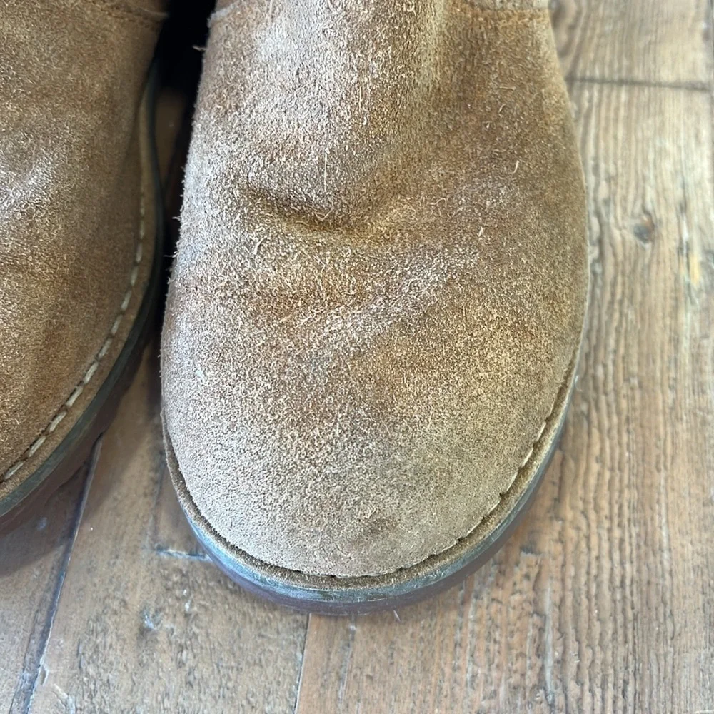 Ugg Corine chestnut suede tie back winter boots